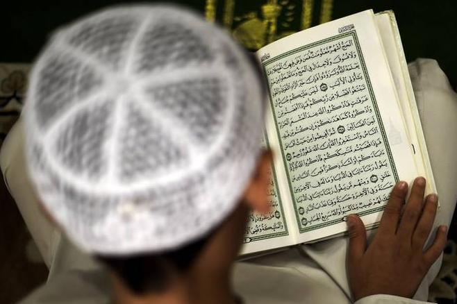 تونس تبدأ تحفيظ تلامذتها القرآن أيام العطل في المدارس العمومية