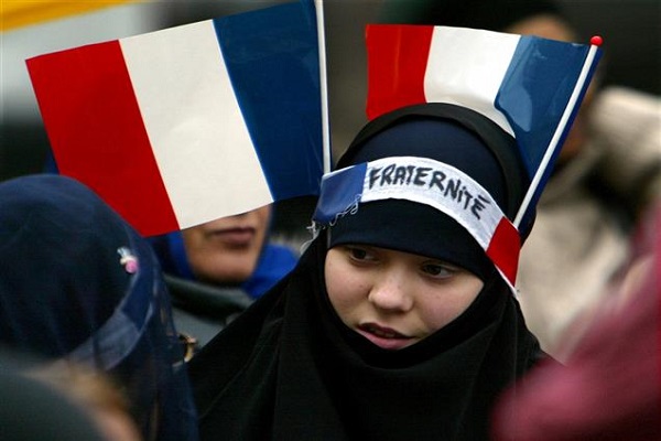 تراجع عدد الهجمات ضد المسلمین فی فرنسا