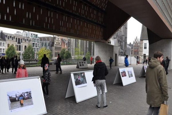 معرض صور في بلجيكا تحكي مآسي مسلمي الروهينغا
