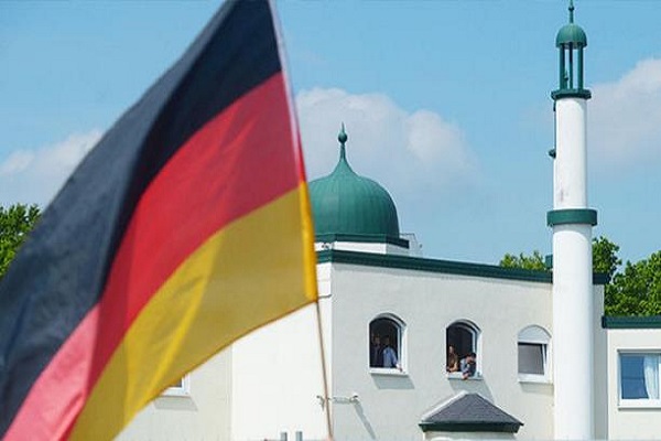 المسجد المفتوح؛ تقليد سنوي يوافق عيد الوحدة بألمانيا