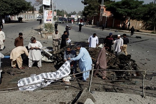 8 قتلى و44 مصاباً حصيلة ضحايا تفجير كنيسة في باكستان