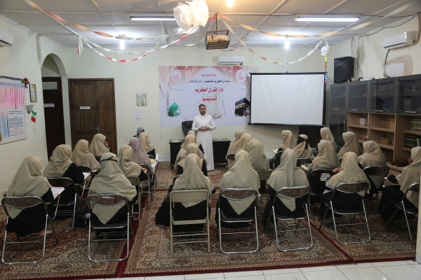 إطلاق الدورة الـ14  لاعداد معلمات القرآن في أندونيسيا