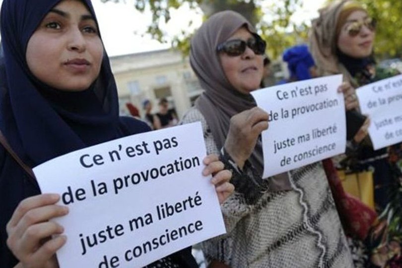 تراجع الإسلاموفوبيا في فرنسا لم يمنع استغلالها سياسياً