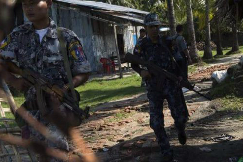 سلطات ميانمار تبتز رجال دين روهنغيين وتعتدي على إثنين منهم