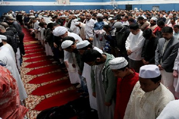 مسلموا ایرلندا یطالبون بإصدار تصریح لإقامة الصلاة جماعة