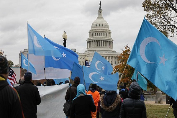 تظاهرة احتجاجية أمام الكونغرس رفضا لممارسات الصين بحق أتراك الأويغور