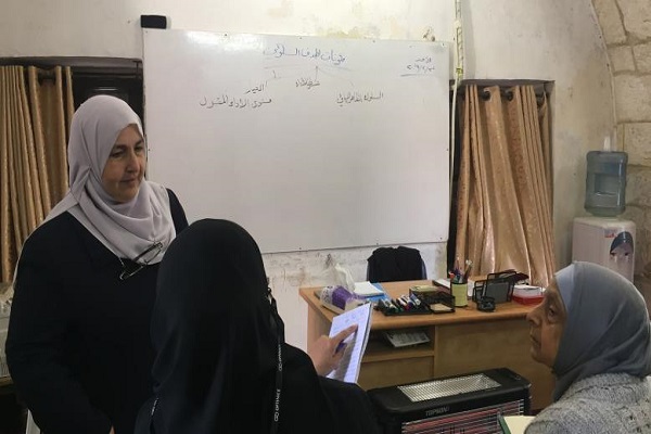 من عمّان للأقصى.. رحلة شهرية لتدريس القرآن من عمّان للأقصى.. رحلة شهرية لتدريس القرآن