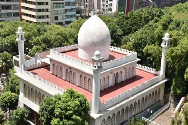 300,000 Muslims, Only 6 Official Mosques in Hong Kong