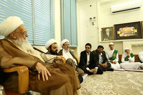 Teenage Iraqi Quran leaners Meet with Senior Cleric in Qom