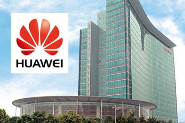 Islamophobia in China Forces Huawei to Deny Its Phone Alarm Function 'Favors Muslims'