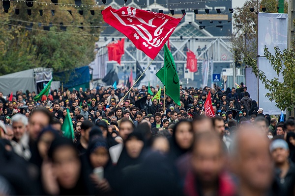 Iranians Mark Arbaeen with Mourning Processions