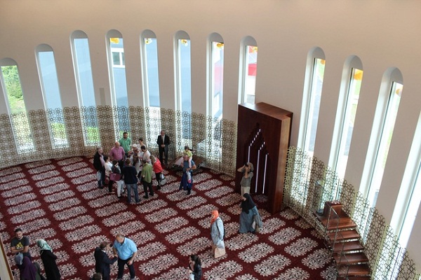 Newest Mosque in Switzerland Attracts Thousands of Visitors