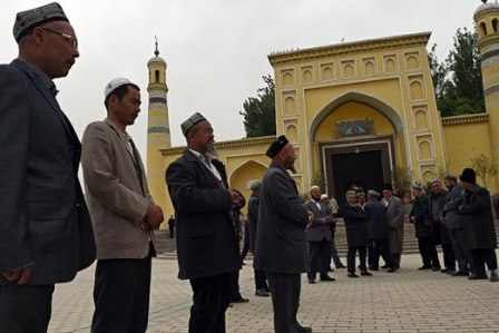 Xinjiang Authorities Confiscate Qurans From Uyghur Muslims