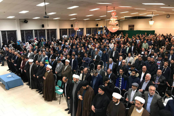 Large Gathering in Stockholm in Solidarity with Muslims after Mosque Arson