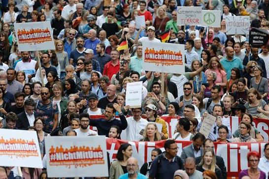 Thousands Rally in Germany against Terrorism