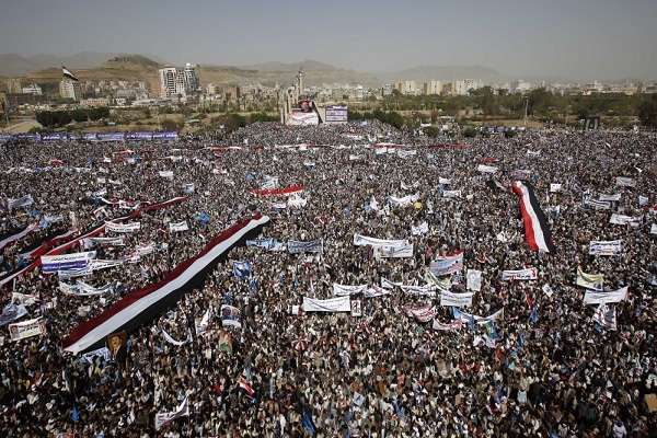 Demonstrators in Sana’a Condemn Saudi Air Raid that Killed Some 50 Civilians