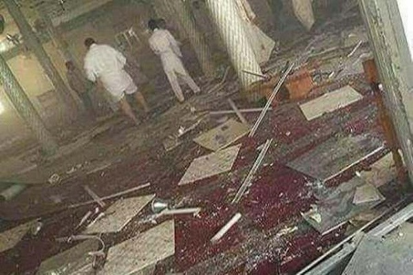 Over 20 Killed in Daesh Attack on Shia Mosque in Afghanistan Over 20 Killed in Daesh Attack on Shia Mosque in Afghanistan