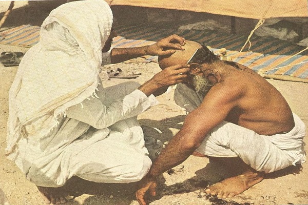 Beautiful, Old Photos of Hajj Rituals in Mecca