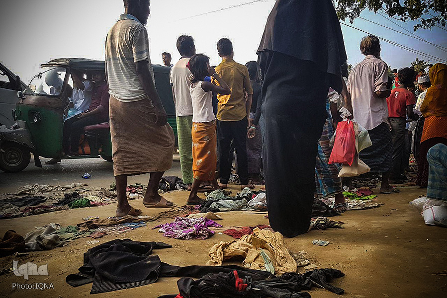 Rohingya Refugees Stranded on Myanmar, Bangladesh Border