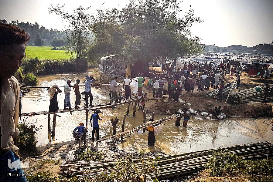 Rohingya Refugees Stranded on Myanmar, Bangladesh Border