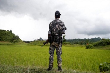 Myanmar releva al comandante de operaciones contra rohingyas Myanmar releva al comandante de operaciones contra rohingyas