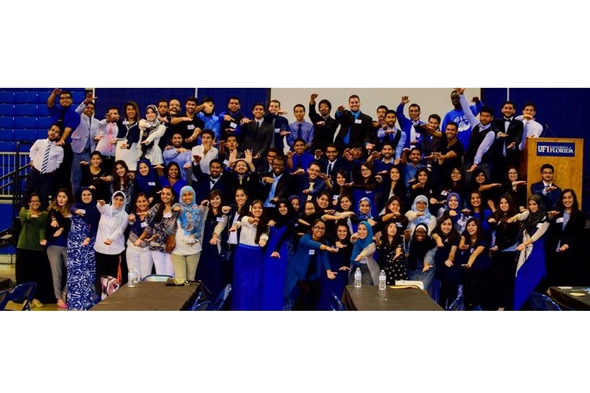 انگلیسی/ دانشجویان دانشگاه فلوریدا به مناسبت ماه گرامیداشت اسلام، با حجاب شدند انگلیسی/ دانشجویان دانشگاه فلوریدا به مناسبت ماه گرامیداشت اسلام، با حجاب شدند