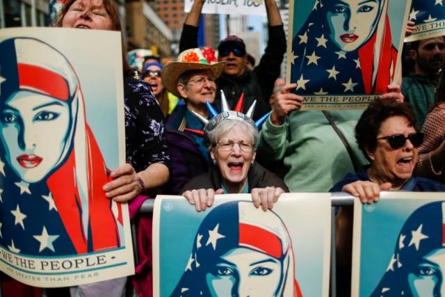 راهپیمایی «من هم امروز یک مسلمان هستم» در نیویورک