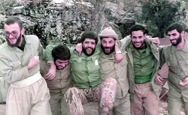 نفوذ به قلب دشمن در سکوت کامل