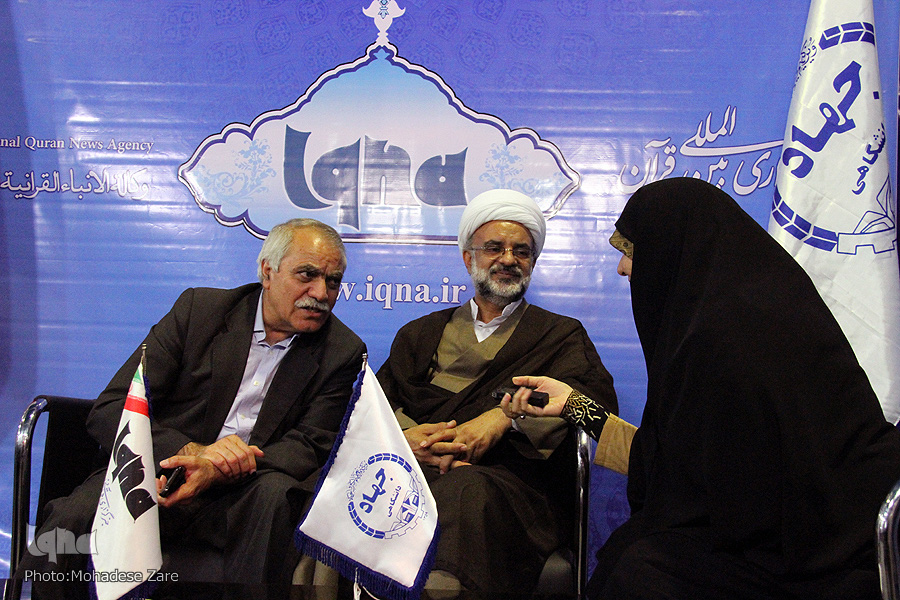 حضور مسئولان استانی در غرفه ایکنا در نمایشگاه قرآن مشهد