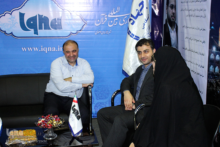 بازدید رئیس جهاددانشگاهی خراسان رضوی از نمایشگاه قرآن مشهد