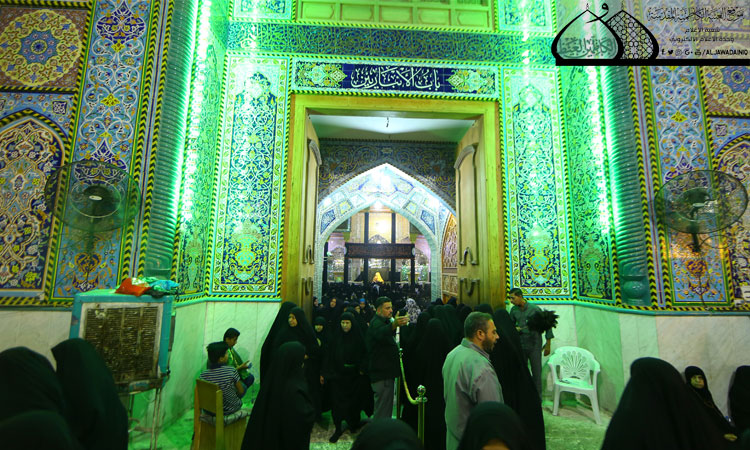 خیل عظیم زائران در کاظمین بهمناسبت شهاد جواد الأئمه(ع) + عکس خیل عظیم زائران در کاظمین بهمناسبت شهاد جواد الأئمه(ع) + عکس