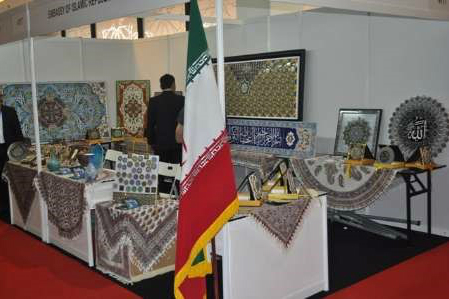 هنرهای اسلامی ایران در نمایشگاه مالزی + عکس