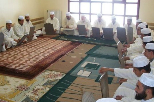تشکیل کمیته نظارت بر مدارس قرآنی در الجزایر