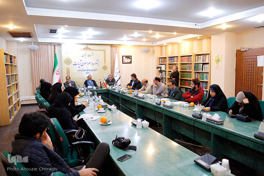 دریافت 917 اثر از 27 استان در جشنواره قرآنی آیات/ اختتامیه در اوایل بهمنماه برگزار میشود دریافت 917 اثر از 27 استان در جشنواره قرآنی آیات/ اختتامیه در اوایل بهمنماه برگزار میشود