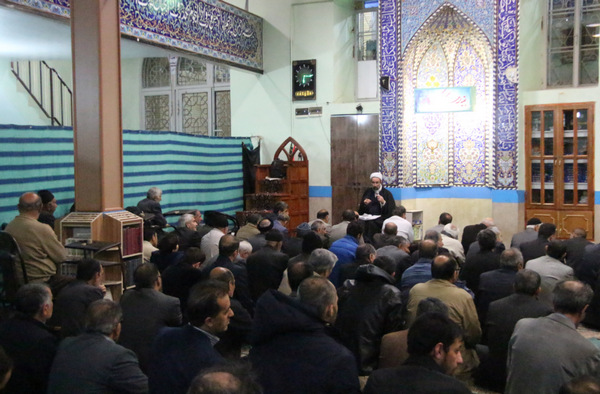 برگزاری نشست بصیرتی ـ اخلاقی در مسجد جامع کوهدشت