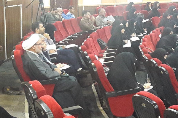 تدریس مربیان دوره تربیت مربی نهجالبلاغه در مناطق مختلف تهران / اختتامیه پنج بهمن + عکس تدریس مربیان دوره تربیت مربی نهجالبلاغه در مناطق مختلف تهران / اختتامیه پنج بهمن + عکس