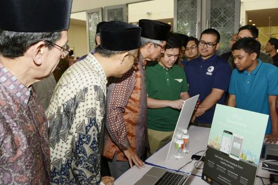 روزه‌داران در مالزی با «همسفری» رهسپار مسجد می‌شوند