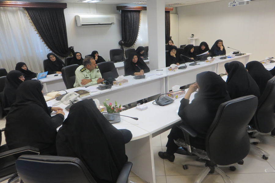برگزاری جلسه هماهنگی «بزرگداشت هفته حجاب و عفاف» در استانداری لرستان