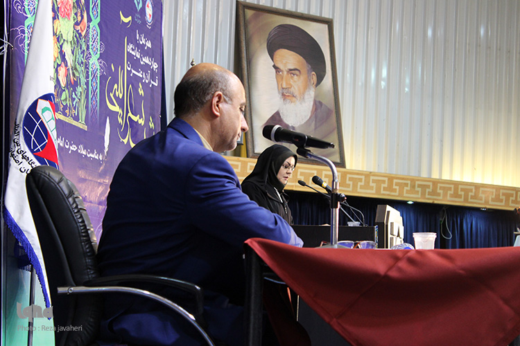 گزیده نمایشگاه قرآن و عترت گزیده نمایشگاه قرآن و عترت