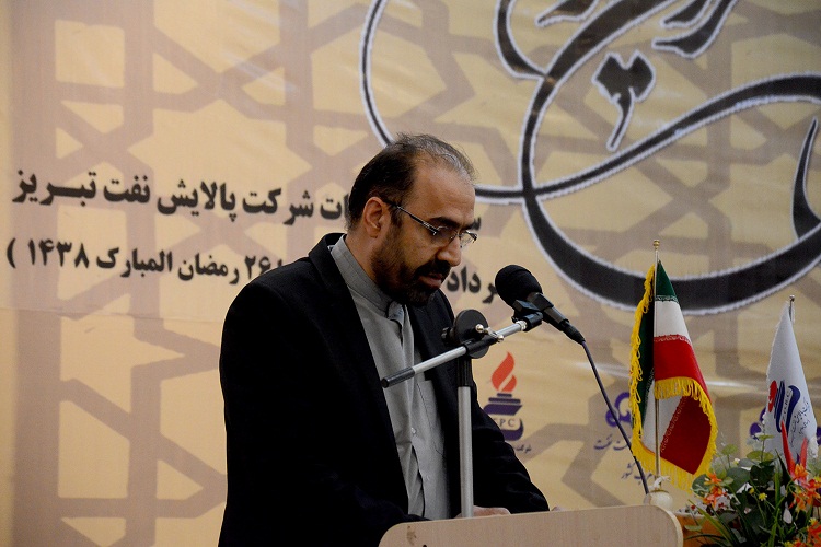 گزارش ایکنا از محفل انس با قرآن در پالایشگاه نفت تبریز گزارش ایکنا از محفل انس با قرآن در پالایشگاه نفت تبریز