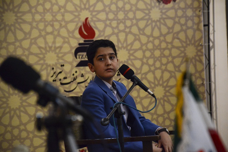 گزارش ایکنا از محفل انس با قرآن در پالایشگاه نفت تبریز گزارش ایکنا از محفل انس با قرآن در پالایشگاه نفت تبریز