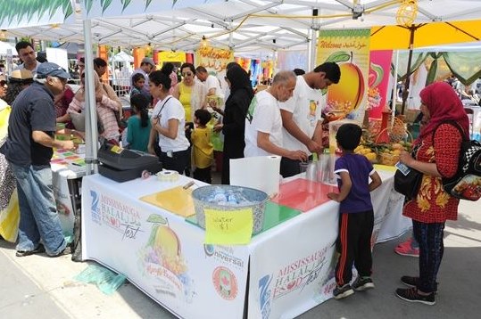 انگلیسی/ بزرگترین جشنواره غذای حلال در کانادا برگزار شد