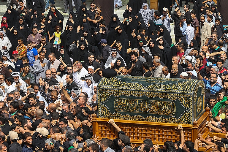 برگزاری مراسم شهادت جوادالائمه(ع) در کاظمین