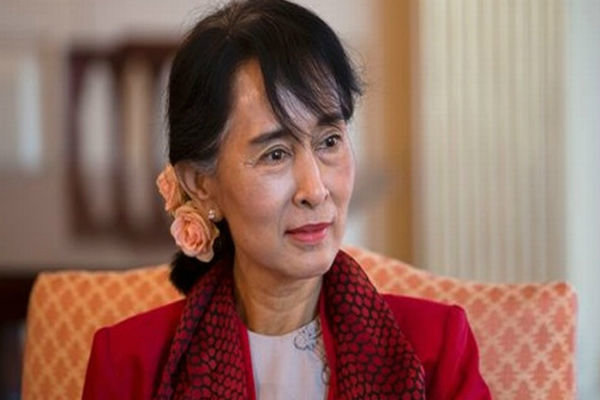 نامه چند تن از بانوان برنده جایزه نوبل به رهبر میانمار / در حال تکمیل