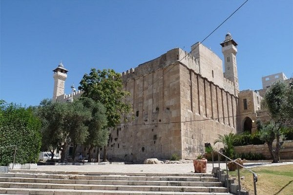 یورش هزاران صهیونیست به مسجد ابراهیمی