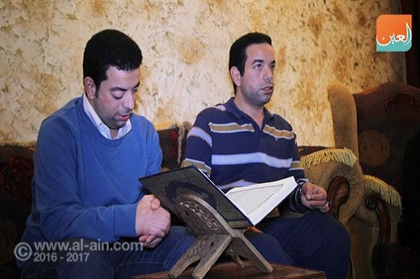 حفظ قرآن توسط جوان نابینا و ناشنوای مصری حفظ قرآن توسط جوان نابینا و ناشنوای مصری