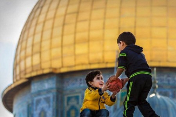 ممنوعیت بازی کودکان فلسطینی در محوطه مسجدالاقصی/ انگلیسی
