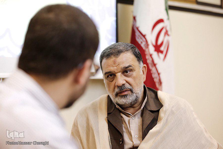 گنج سخن ستایشگران به قشر مداح/ توصیههایی برای اثرگذاری مادحین و راهکارهای مقابله با آفت آن گنج سخن ستایشگران به قشر مداح/ توصیههایی برای اثرگذاری مادحین و راهکارهای مقابله با آفت آن