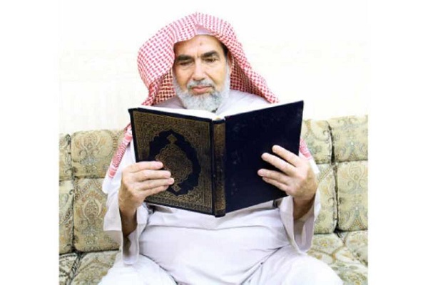 پیرمردی که 10 ماهه حافظ قرآن شد + عکس