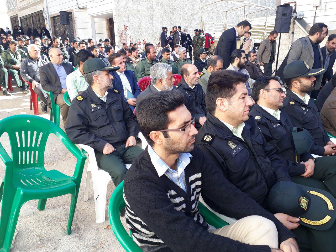 گزارش تصویری جشن پیروزی جبهه مقاومت در منزل شهید زنده لرستانی گزارش تصویری جشن پیروزی جبهه مقاومت در منزل شهید زنده لرستانی